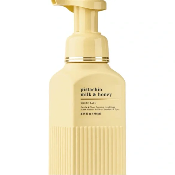 Bath & Body Works Pistachio Milk & Honey Gentle & Clean Foaming Hand Soap - Picture 2 of 4